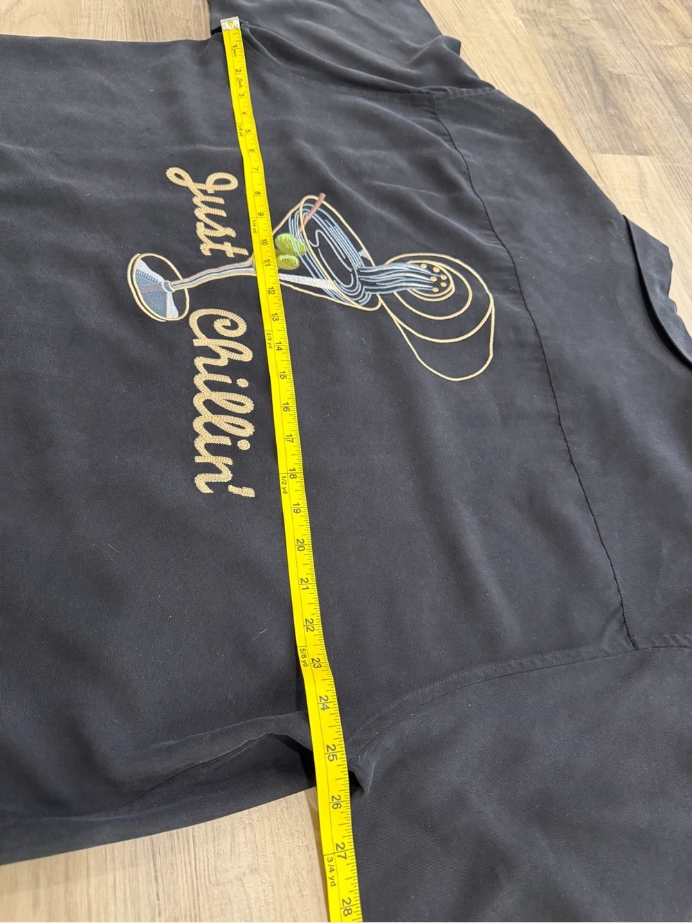 Tori Richard Men's Embroidered Martini Just Chillin' Silk Camp Shirt - Picture 5 of 5